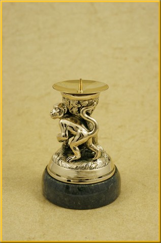 Подсвечник "Обезьяна" на змеевике