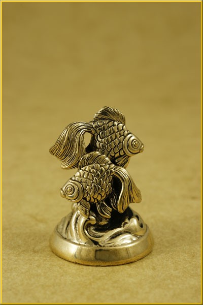 Подарок на день рождения сувенир статуэтка из бронзы