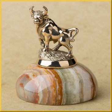 Фигурка (статуэтка) на ониксе "Бык" №1