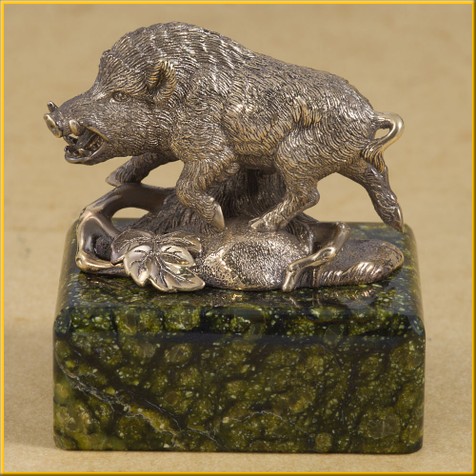 Фигурка (статуэтка) на змеевике "Кабан" №2