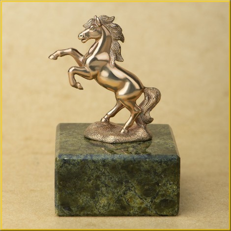 Подарок к году Лошади, символ года 2026 фигурка Лошадь