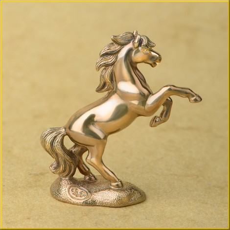Подарок к году Лошади, символ года 2026 фигурка Лошадь