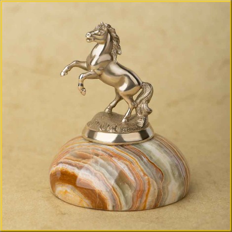 Подарок к году Лошади, символ года 2026 фигурка Лошадь