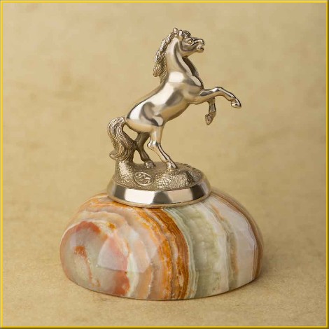 Подарок к году Лошади, символ года 2026 фигурка Лошадь