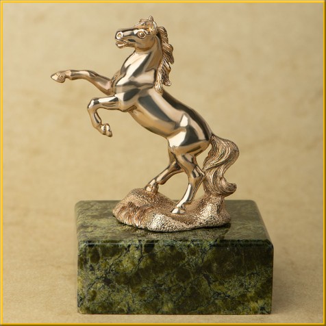 Фигурка Лошадь №2 на змеевике