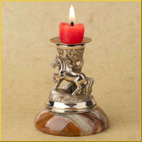 подсвечник подарочный Лошадь