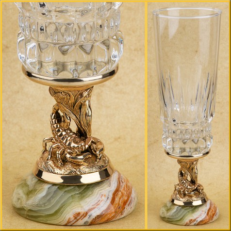 Бокал "Скорпион" на ониксе