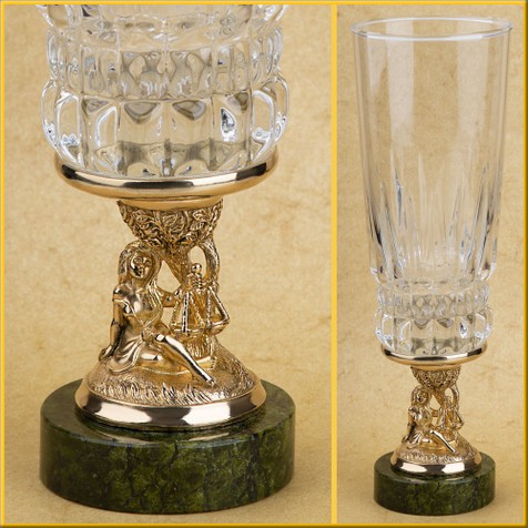 Бокал "Весы" на змеевике