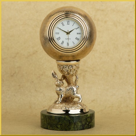 Подарок на Новый год 2023 сувенир часы Кролик