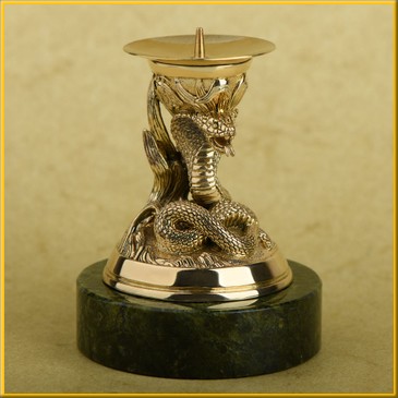 Подсвечник "Змея" на змеевике